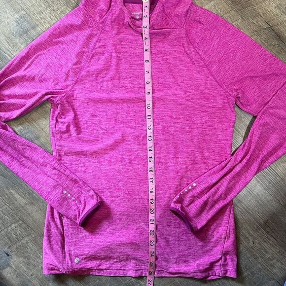 Layer 8 Qwick Dry Pullover Hoodie Medium - Picture 6 of 7